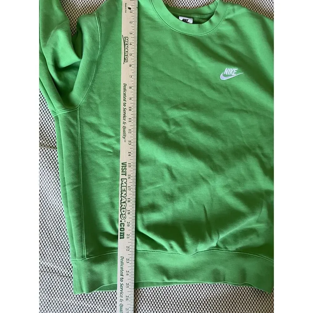 Green Nike Lounge Sweatshirt Size Medium #1020